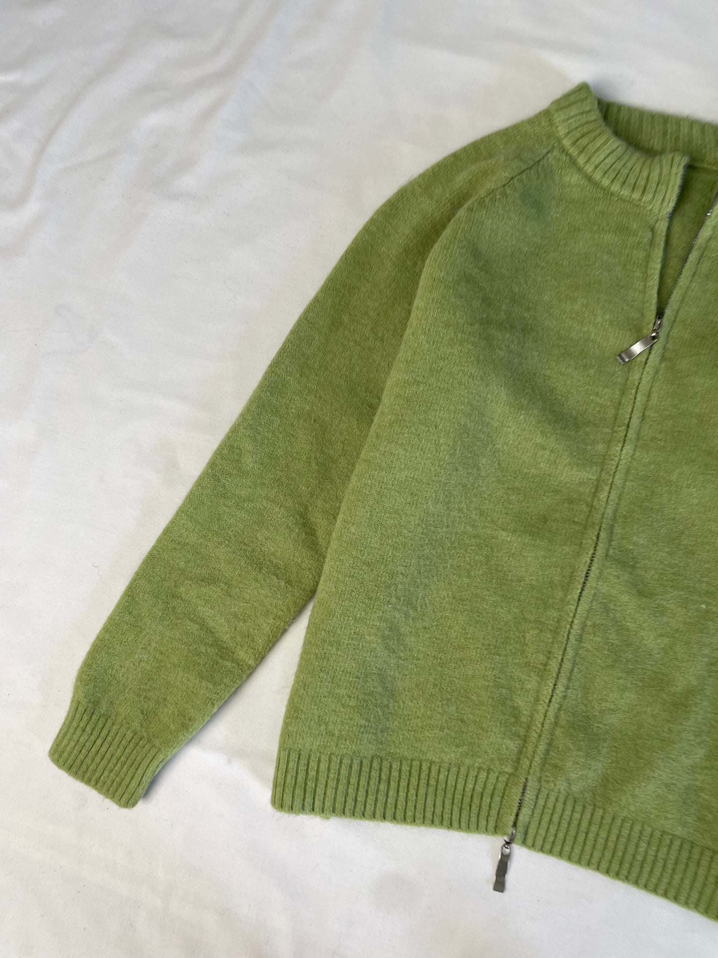 Sweater L