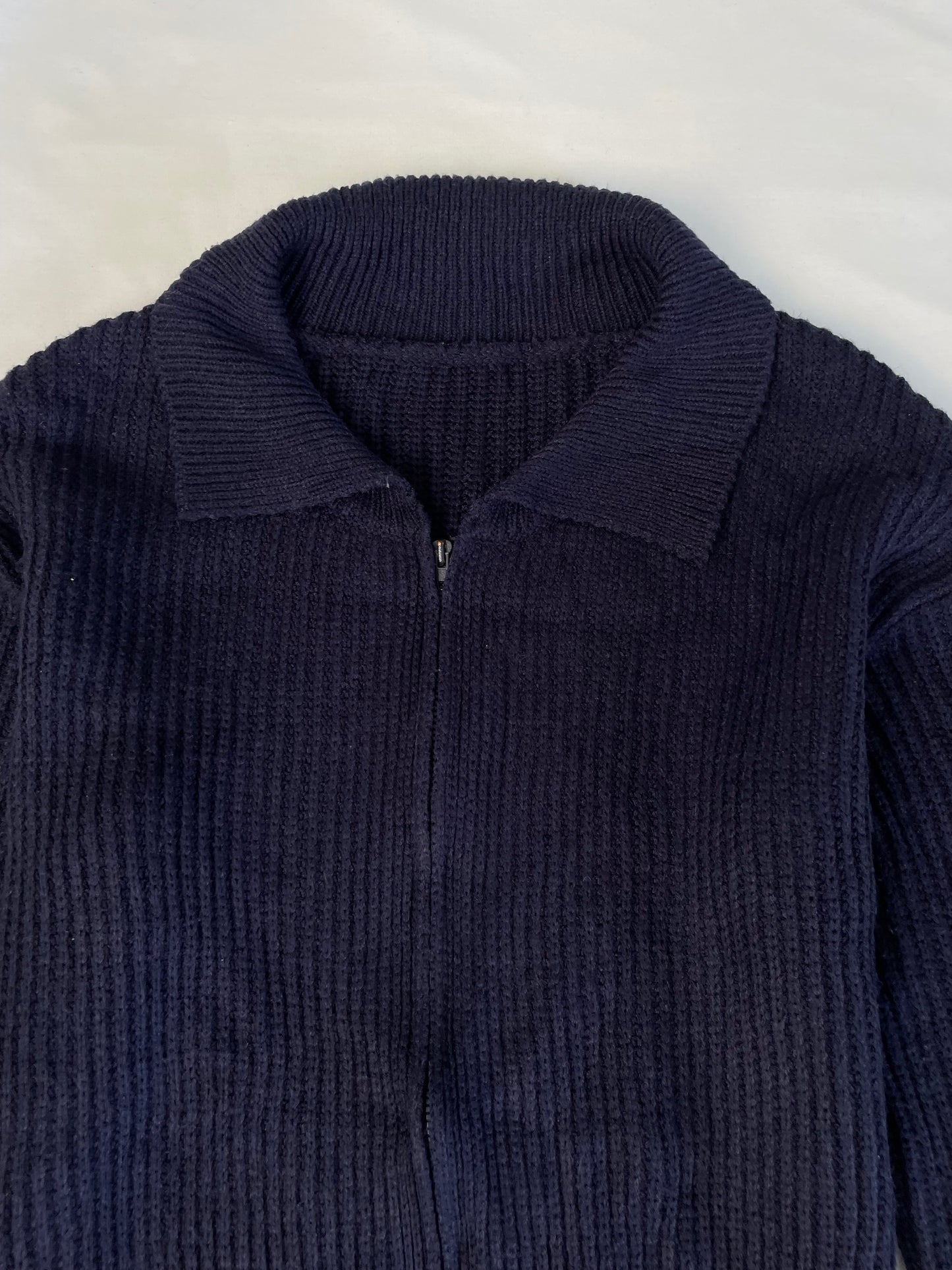 Sweater M