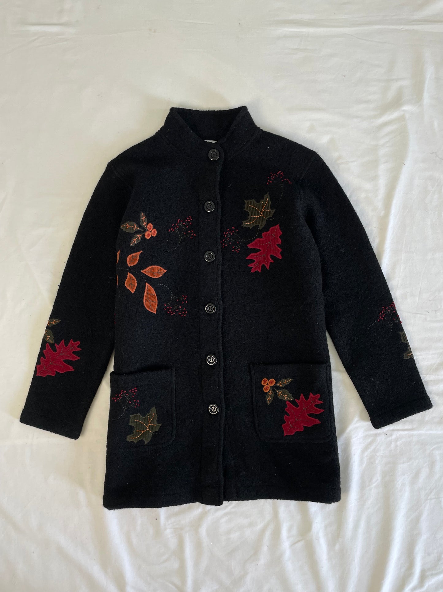 Wool Embroidery Sweater XL