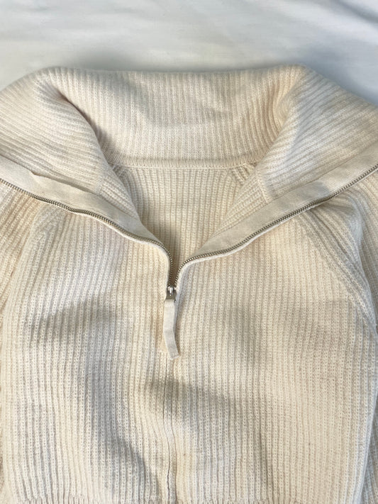 Sweater L