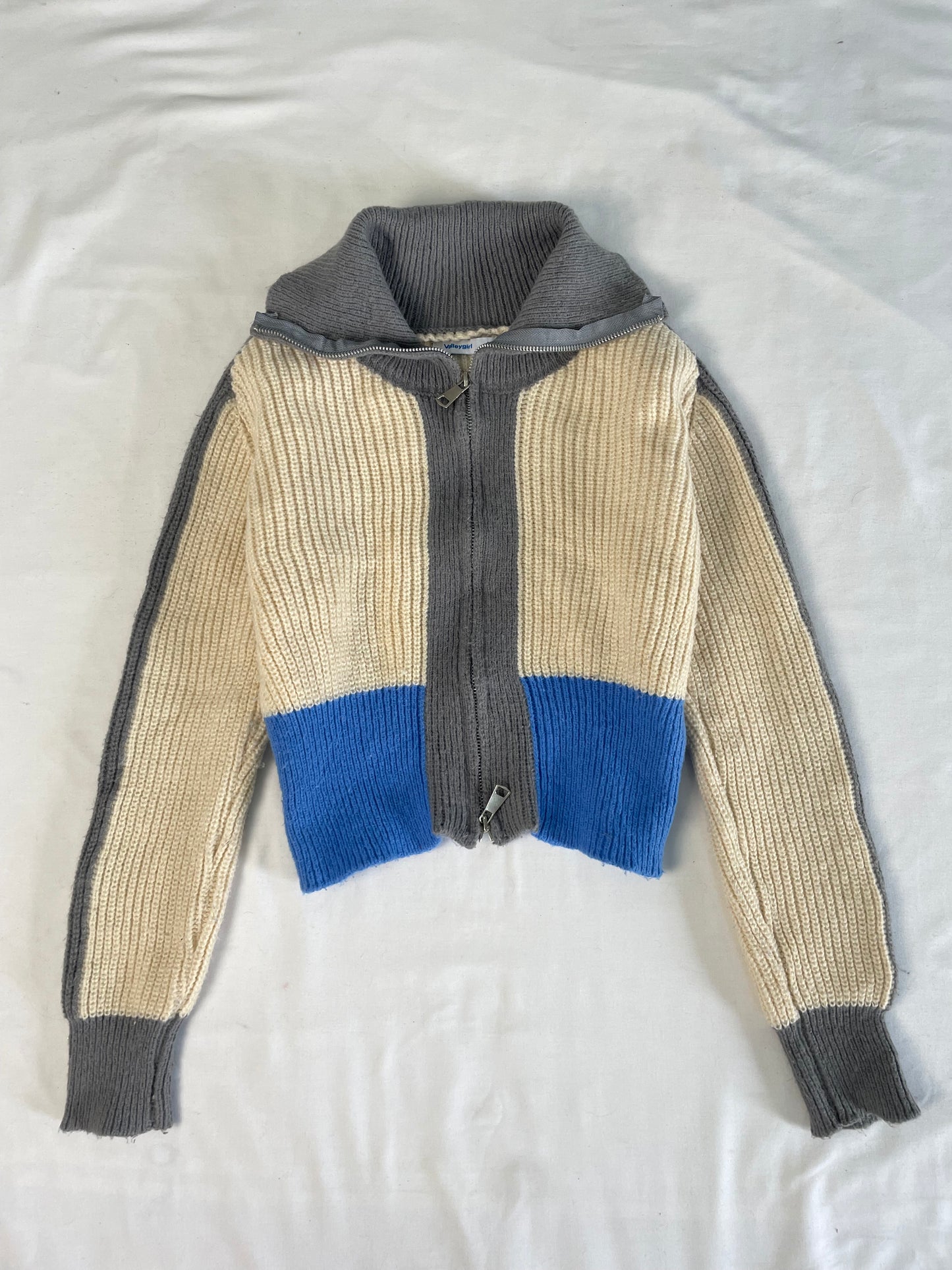 Valleygirl Sweater M/L