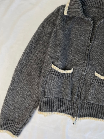 Sweater L