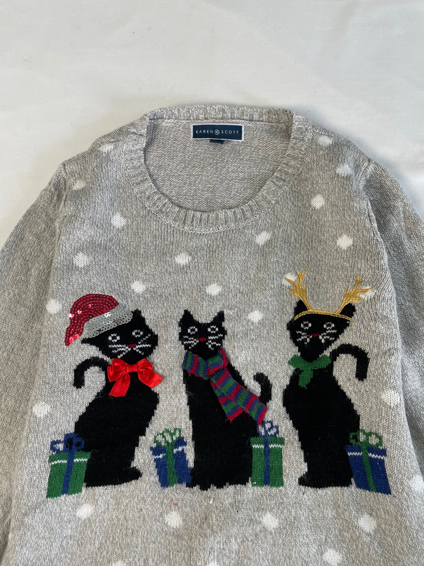 Karen Scott Sweater L