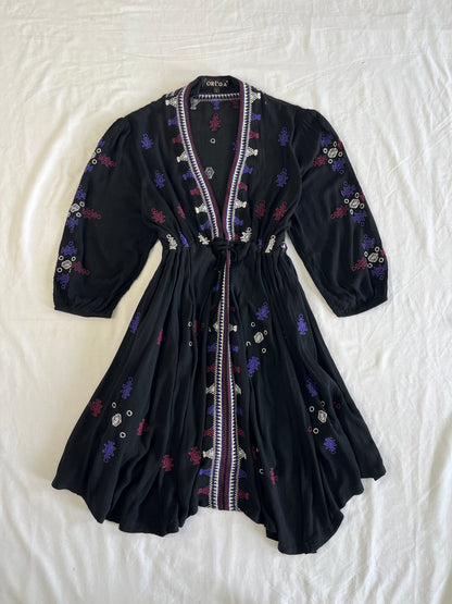 Embroidered Dress S/M/L