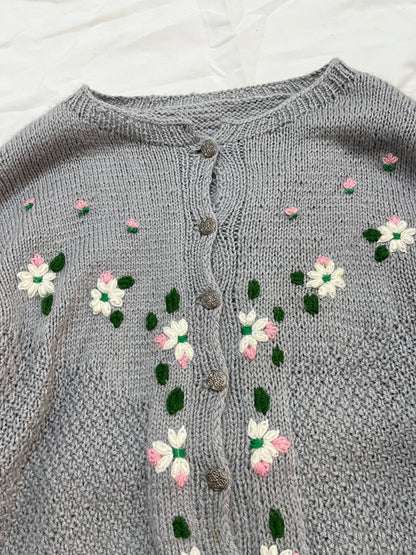 Embroidered Sweater XL/XXL