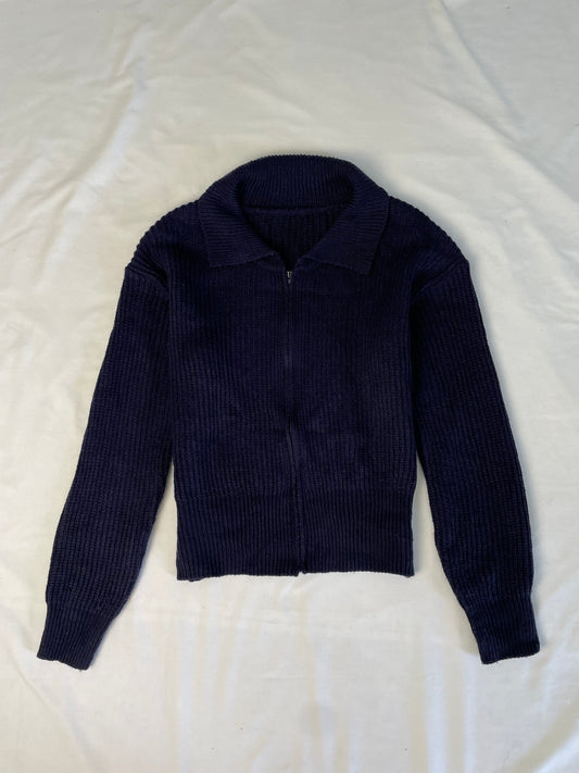 Sweater M