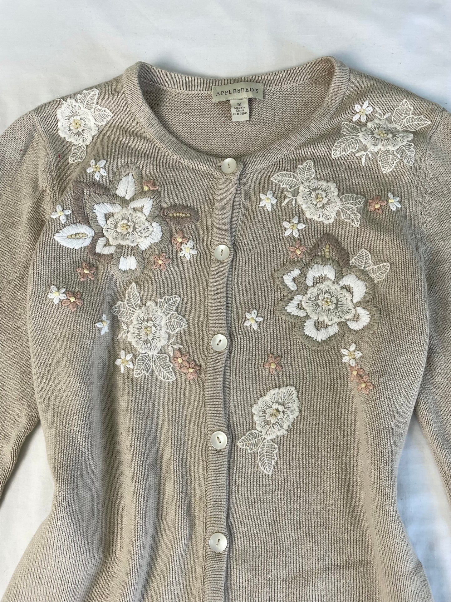 Appleseed's Sweater XL