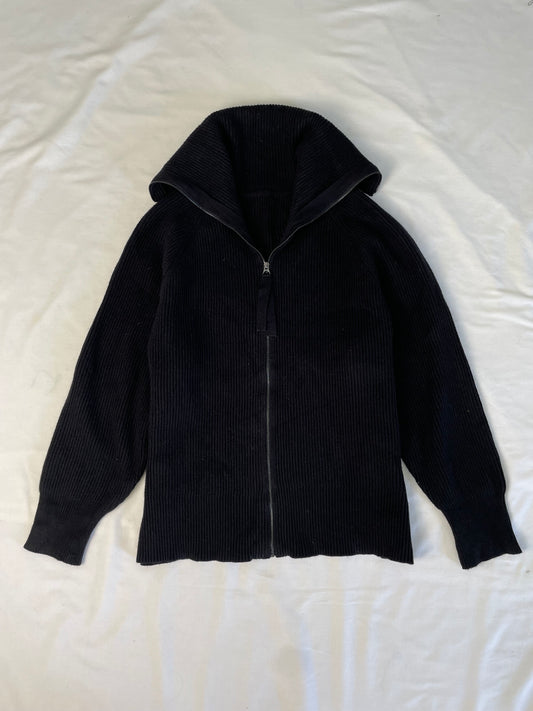 Sweater L