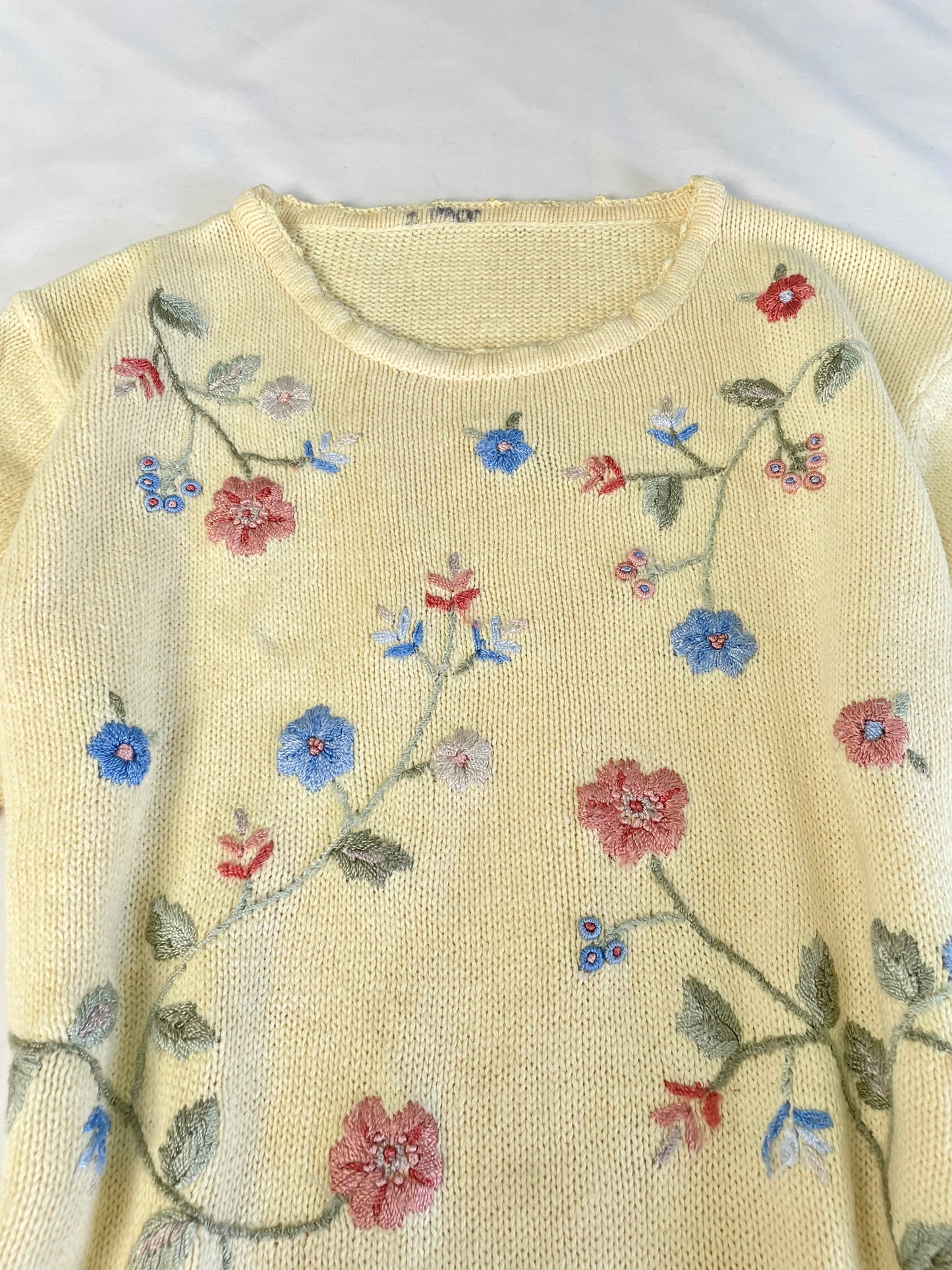 Embroidered Sweater L
